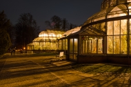 Nächtliche Gewächhäuser Foto: K. Schomaker / Botanischer Garten und Botanisches Museum Berlin